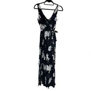 Aqua Black and White Floral Jumpsuit Size Small Draped V Neck Sleeveless Pants
